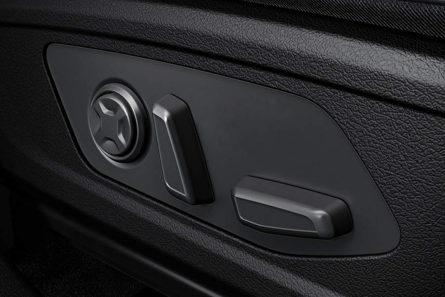 8-way power adjustment seat